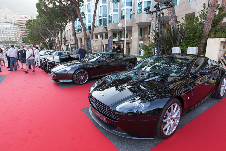 Mottra Caviar на мероприятии, посвященном 100-летию Aston Martin